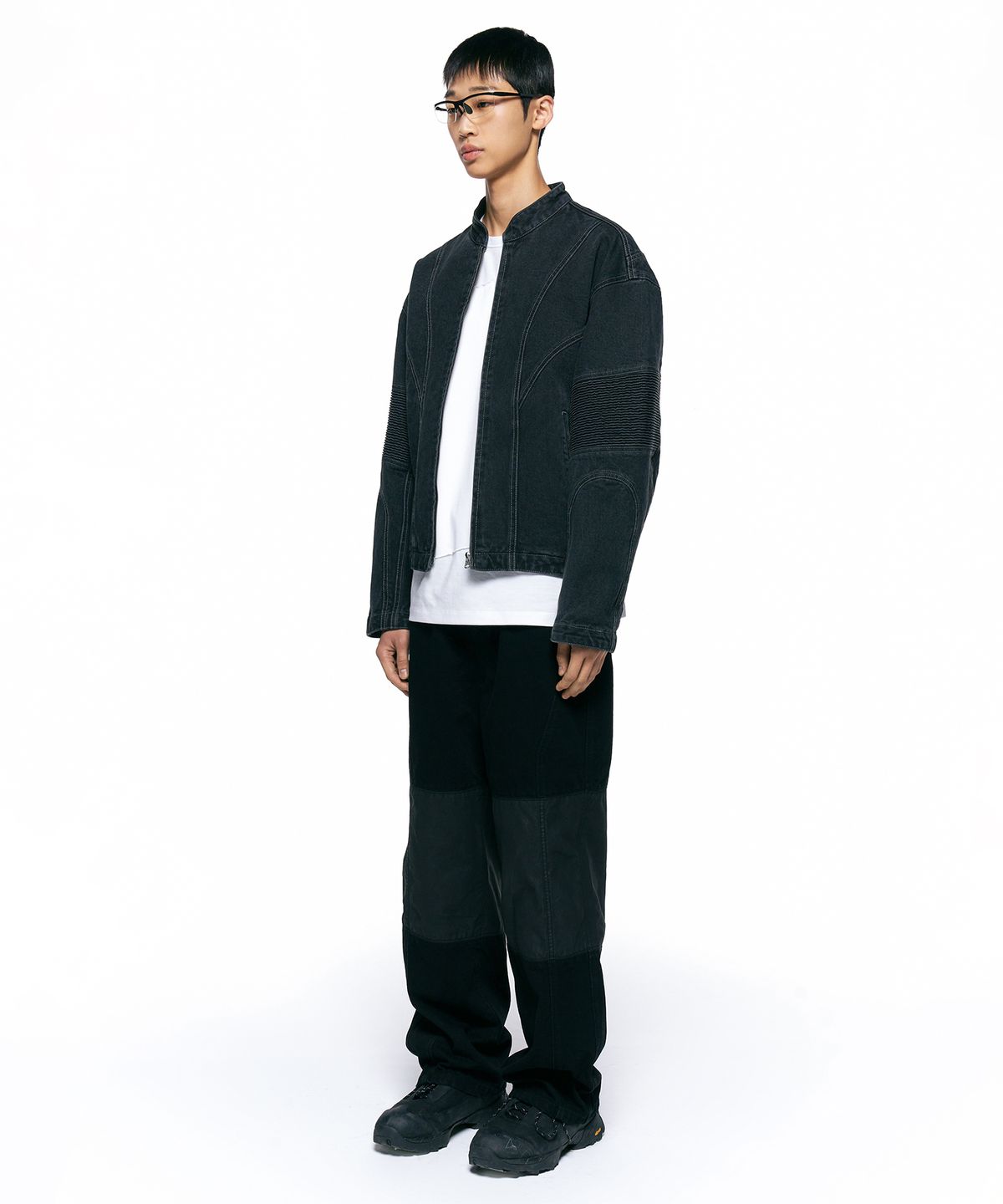 인사일런스(INSILENCE) 스모킹 페이드 데님 자켓 WASHED BLACK