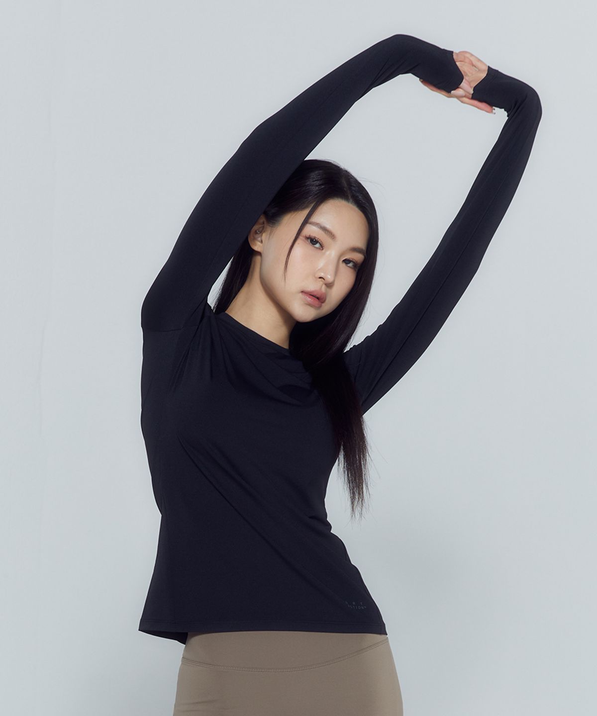 무신사 스탠다드 스포츠(MUSINSA STANDARD SPORTS) [시티러닝] 드라이액트 롱슬리브 우먼 (3color)