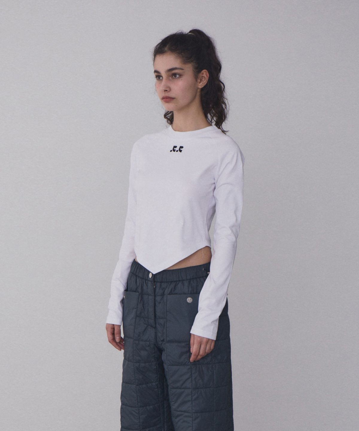 레스트앤레크레이션(REST&RECREATION) RR ARROW POINT LONG SLEEVE T-SHIRT_WHITE