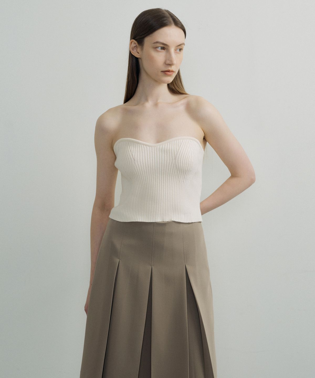 오떼뜨(OCTETTE) BUSTIER KNIT_3COLOR