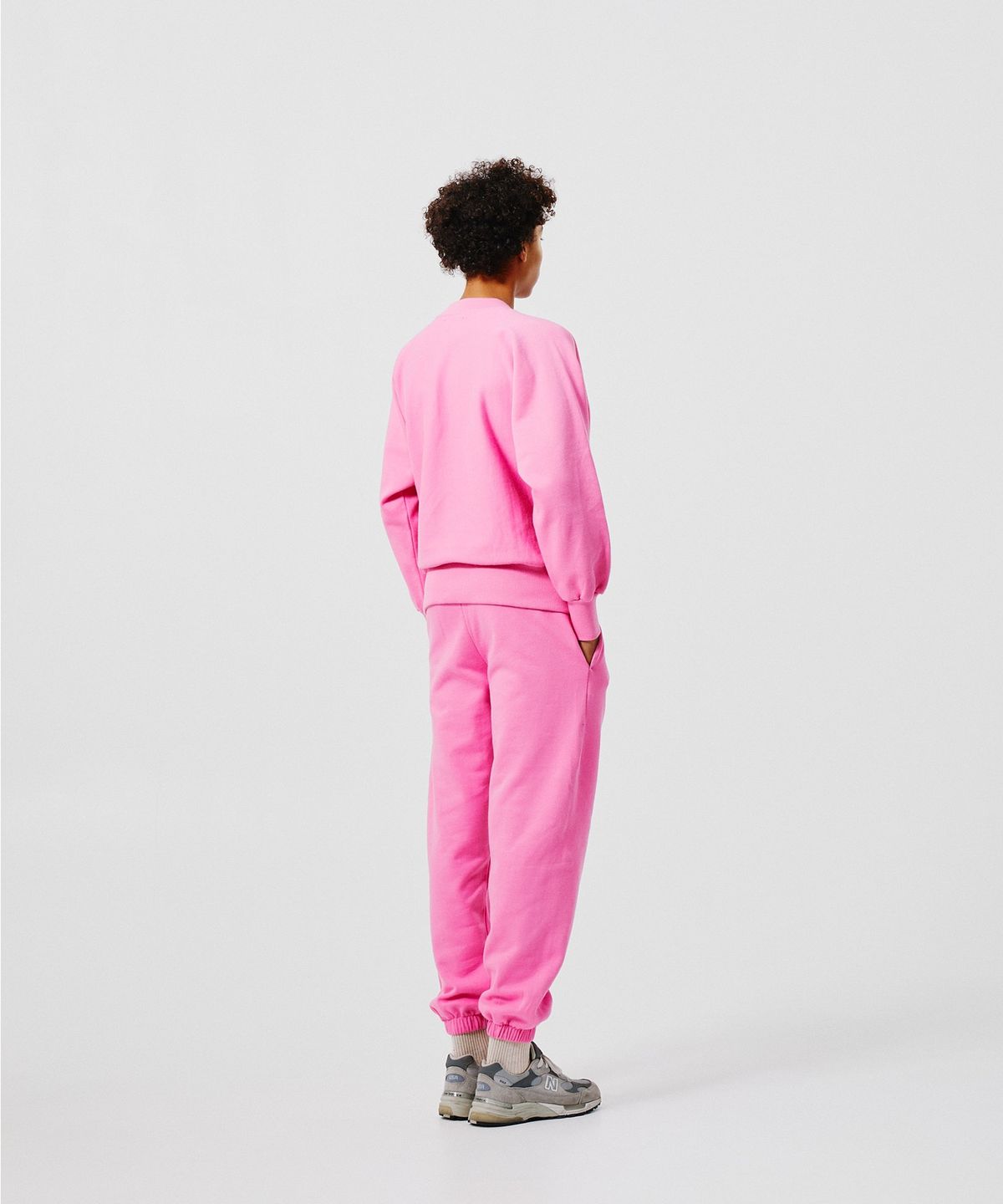 레이트 체크아웃(LATE CHECKOUT) (U) 핑크 크루넥 스웨트셔츠 PINK CREWNECK SWEATSHIRT