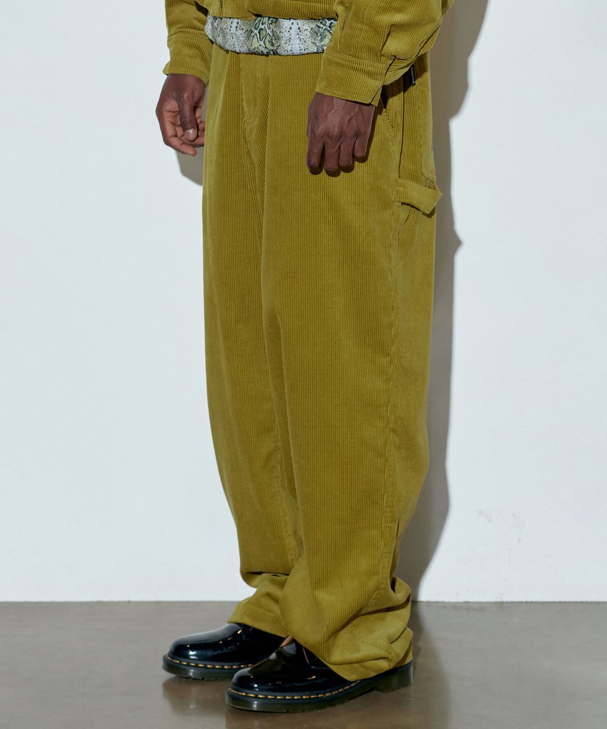 스컬프터(SCULPTOR) Corduroy Work Pants Olive
