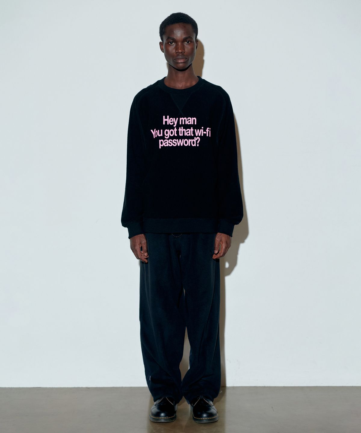 스컬프터(SCULPTOR) Wi-Fi Begger Sweatshirt Black