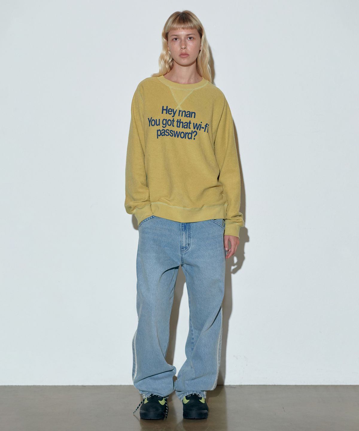 스컬프터(SCULPTOR) Wi-Fi Begger Sweatshirt Mustard