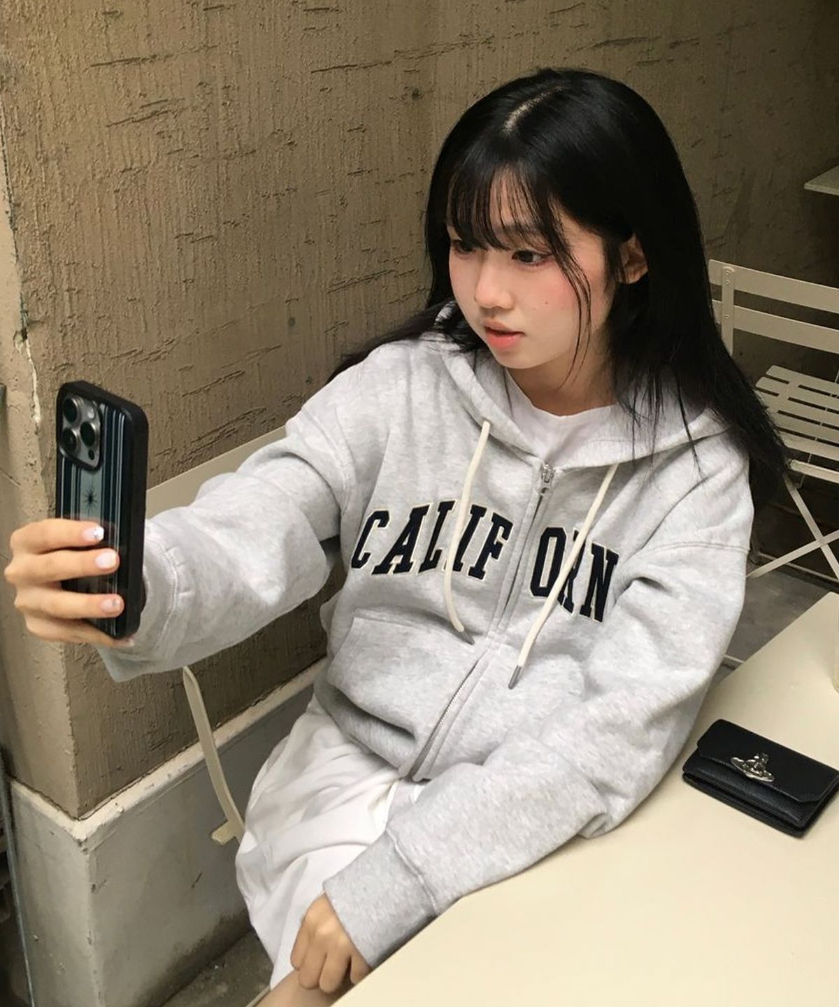 후아유(WHO.A.U) Signature Patch Hood Zip-up(F) / WHMZG4911F