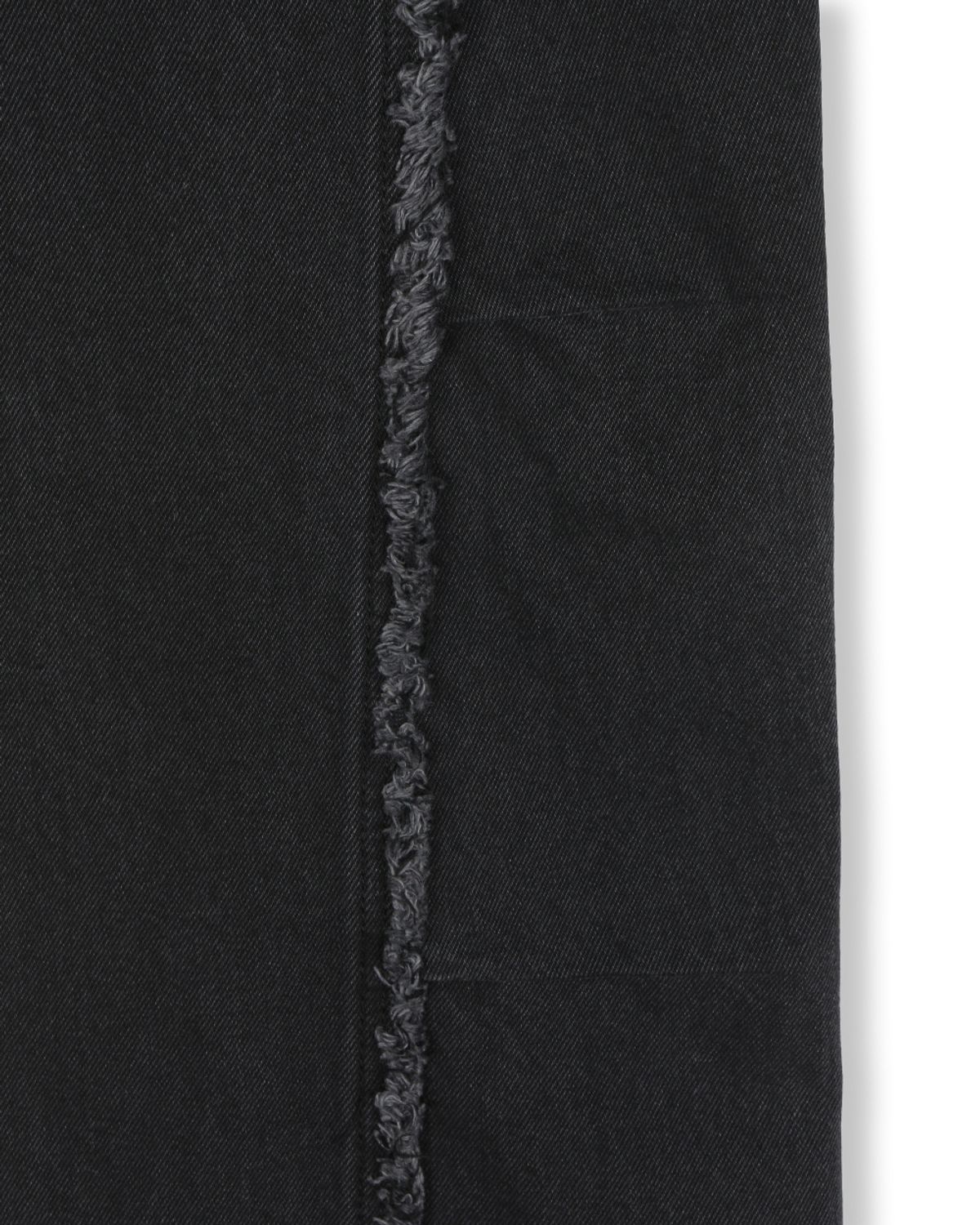 비슬로우(BESLOW) CUT OFF CURVED SEAM JEANS BLACK