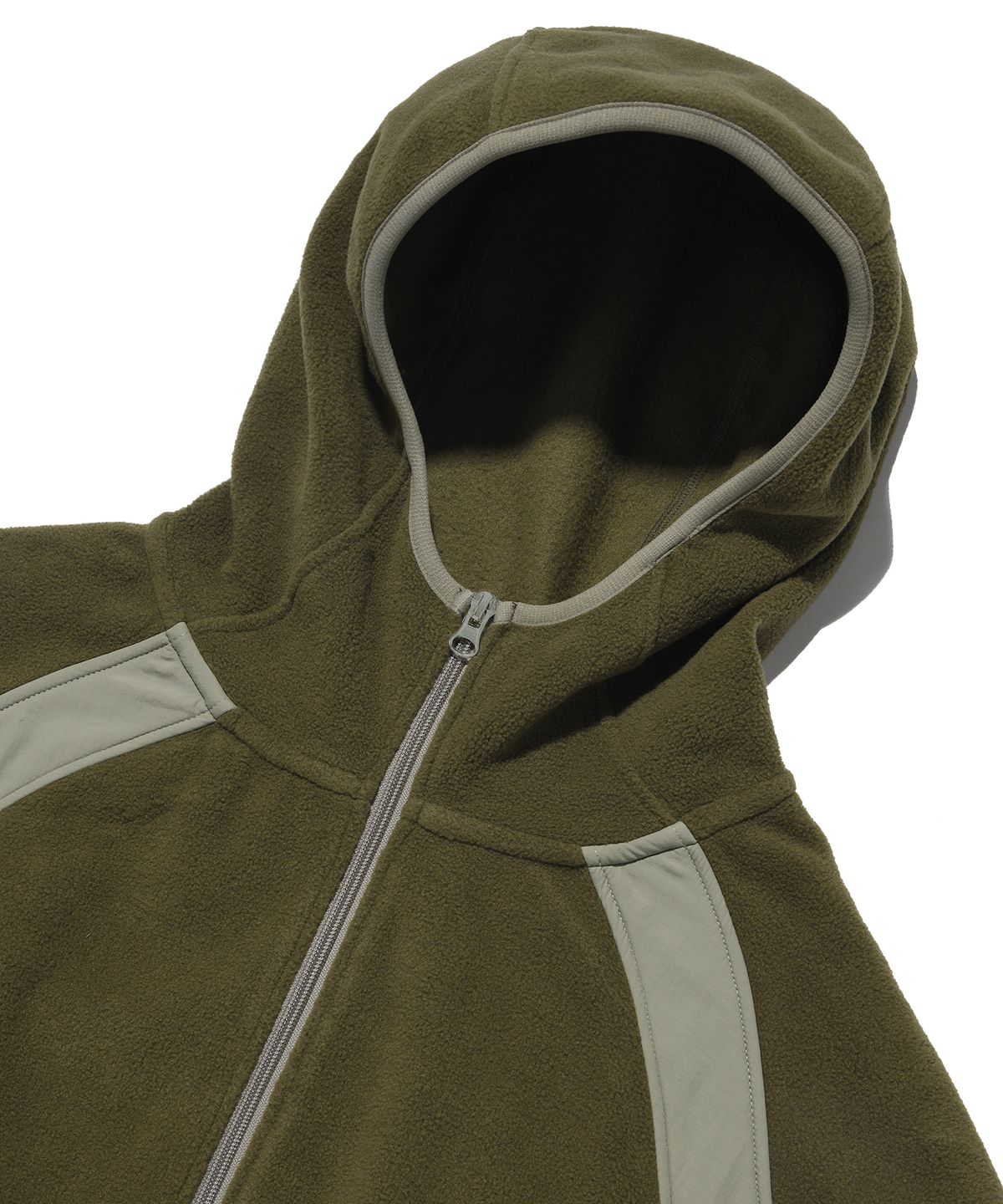 피지컬 디파트먼트(PHYSICAL DEPARTMENT) NYLON MIXED FLEECE HOODIE ZIP UP KHAKI