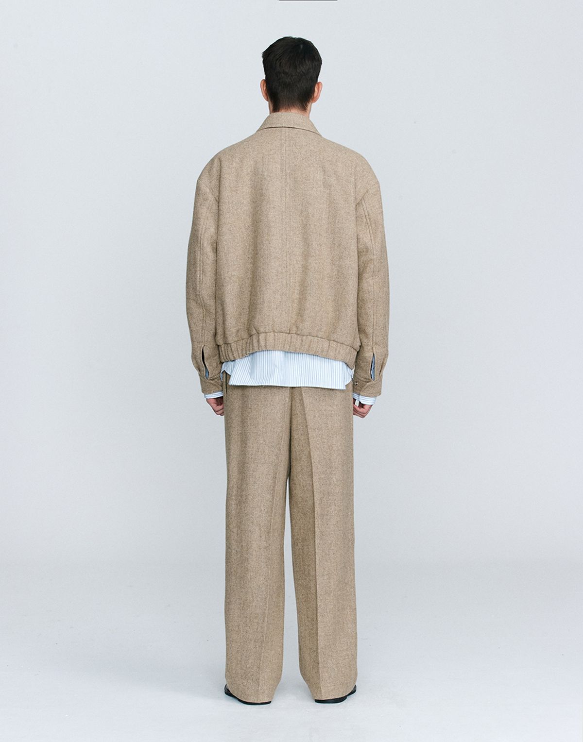 호이테(HEUTE) HERRINGBONE BOMBER JACKET (BEIGE)