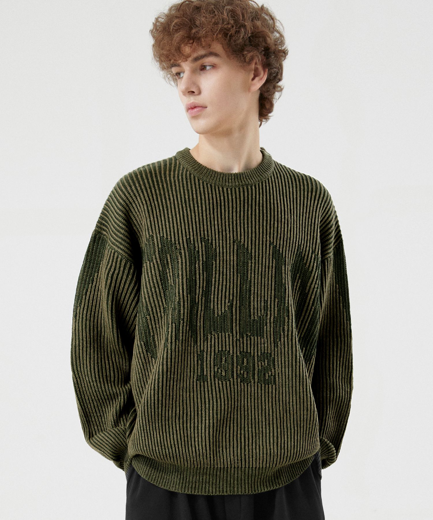 ★【TRILLION】★WASHABLE TWO TONE CREW NECK GRAPHIC KNI.T★ MUSINSA | TRILLION Washable two-tone crewneck graphic knit