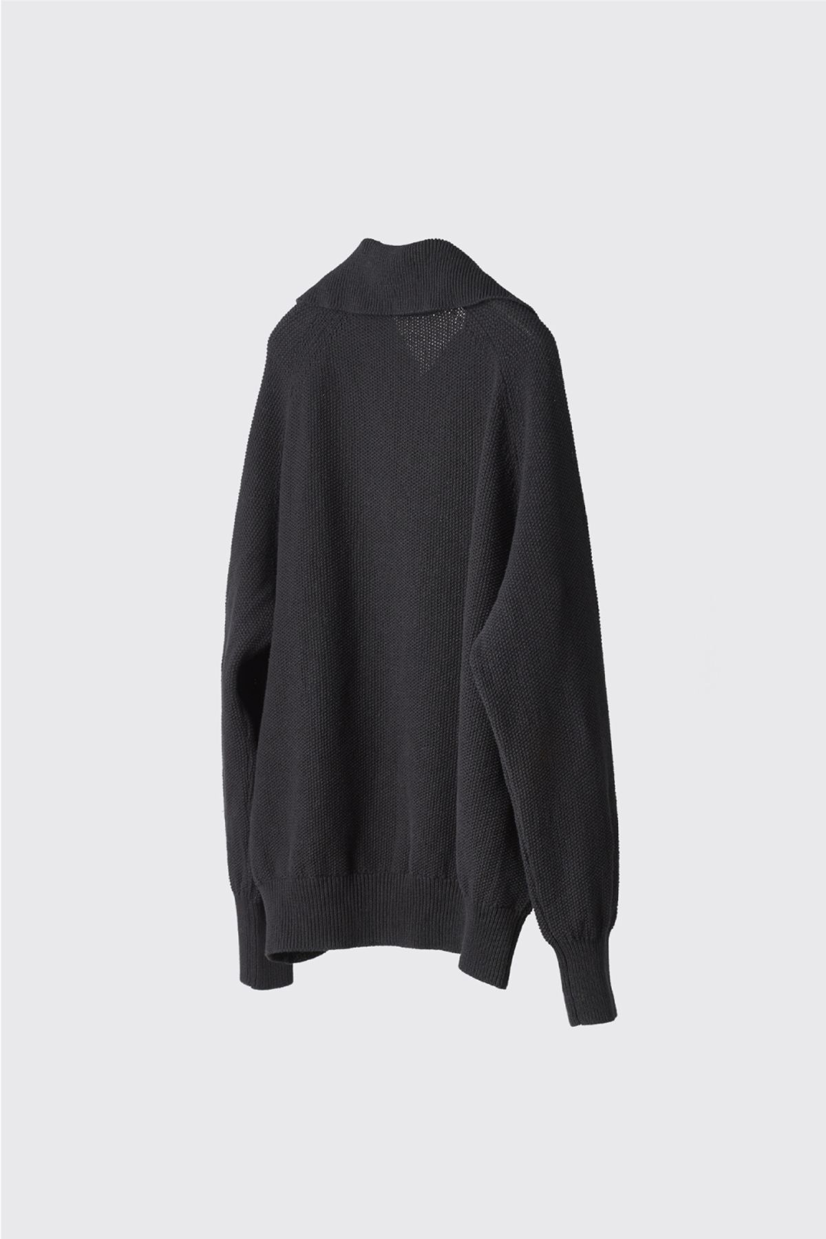 해칭룸(HATCHINGROOM) Vase Neck Knit Black