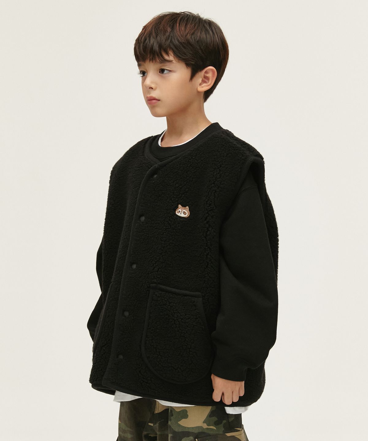 테이크이지 키즈(TAKEASY KIDS) 부클 플리스 오버 베스트(블랙)