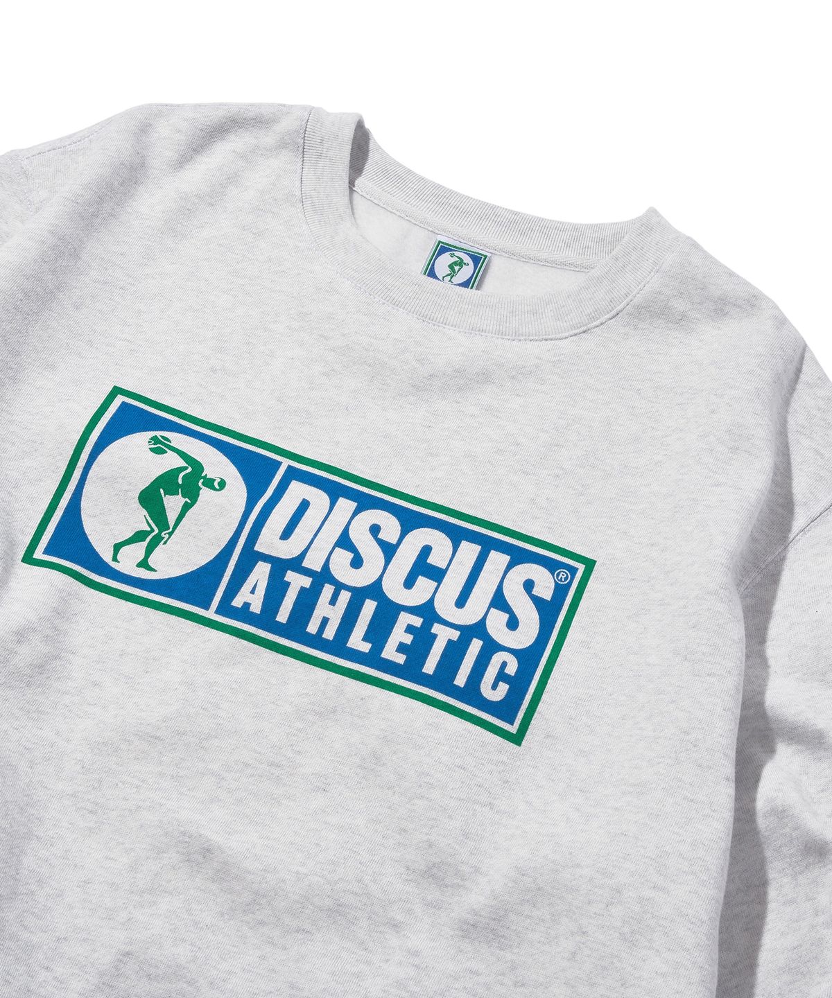 디스커스 애슬레틱(DISCUS ATHLETIC) 기모 레귤러 핏 로고 스웨트 셔츠 멜란지 그레이