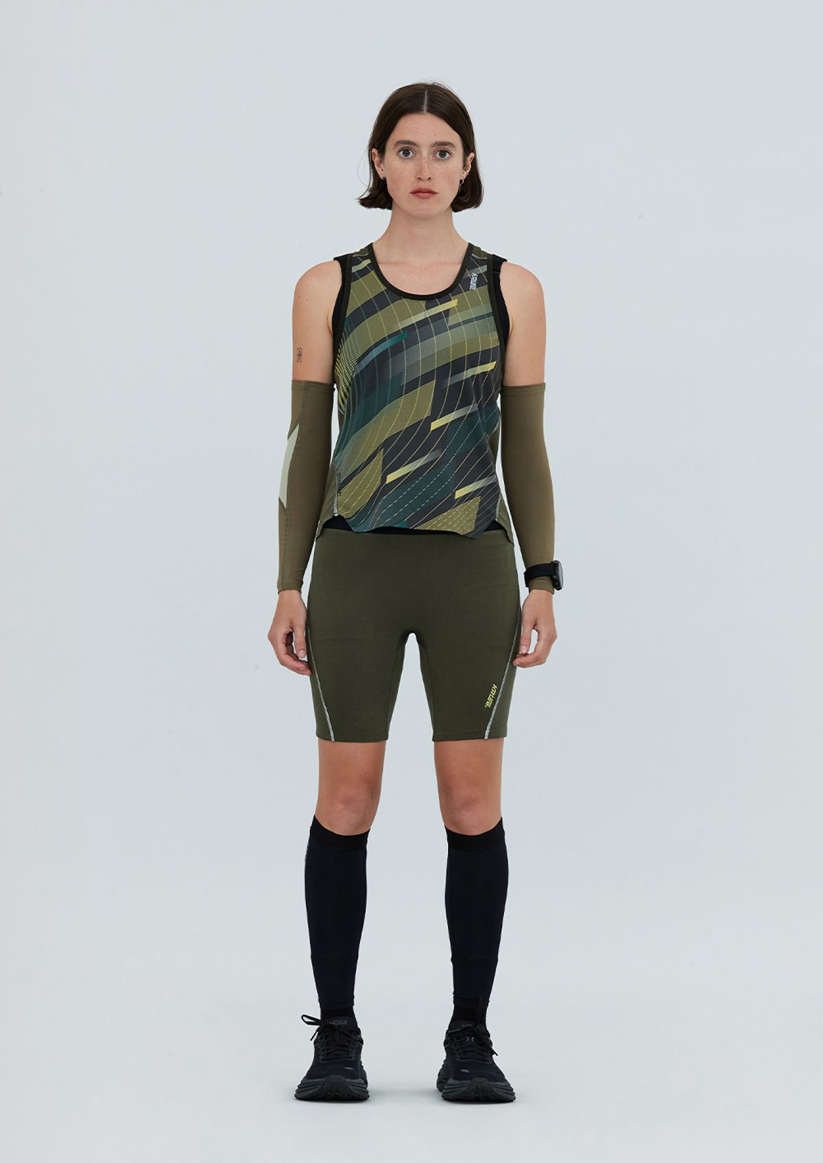 칼렉(KALEG) WOMENS FLIGHT RACE SINGLET (ATHLETIC) GREY KHAKI
