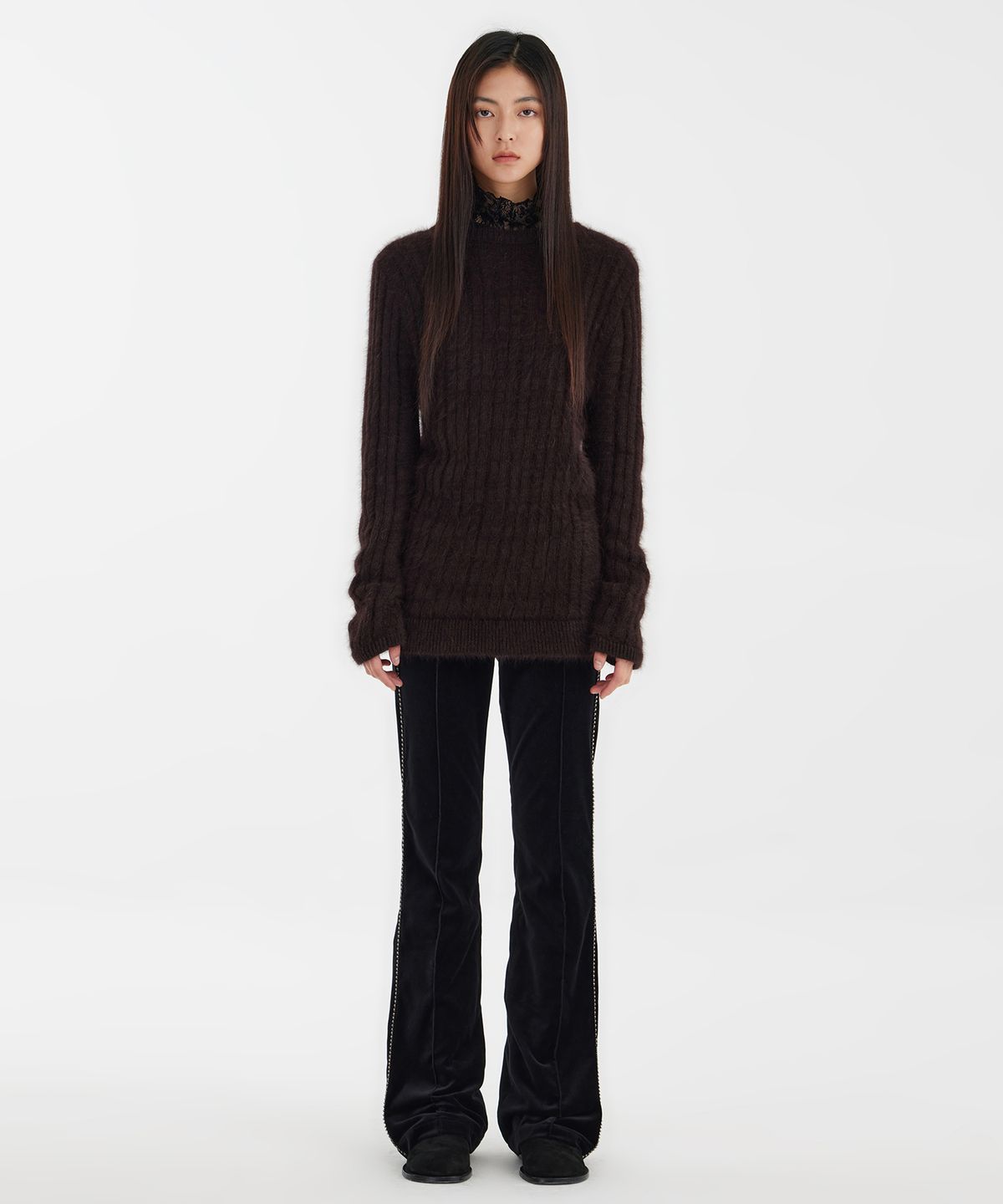 유스(YOUTH) Bootcut Pants  - Black