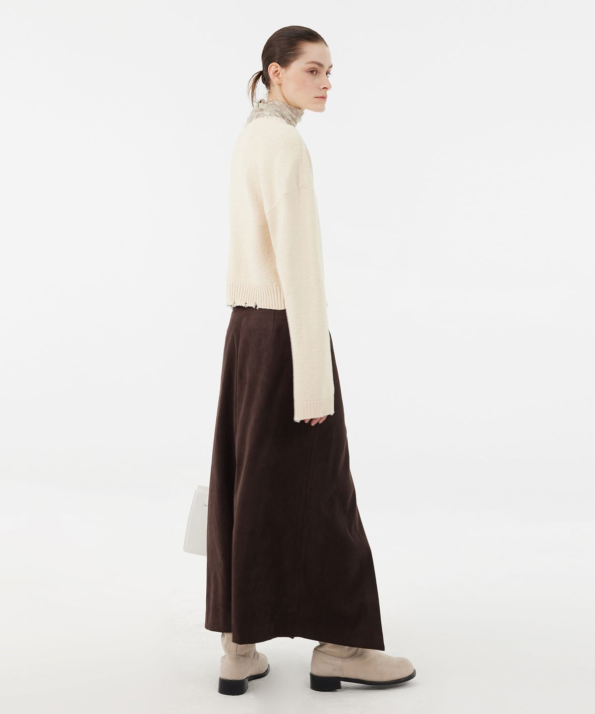 유스(YOUTH) Damaged Cropped Knit  - Ivory