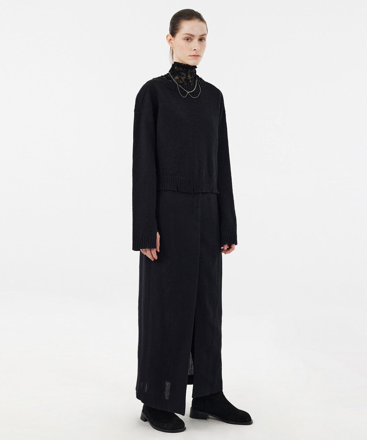 유스(YOUTH) Damaged Cropped Knit  - Black