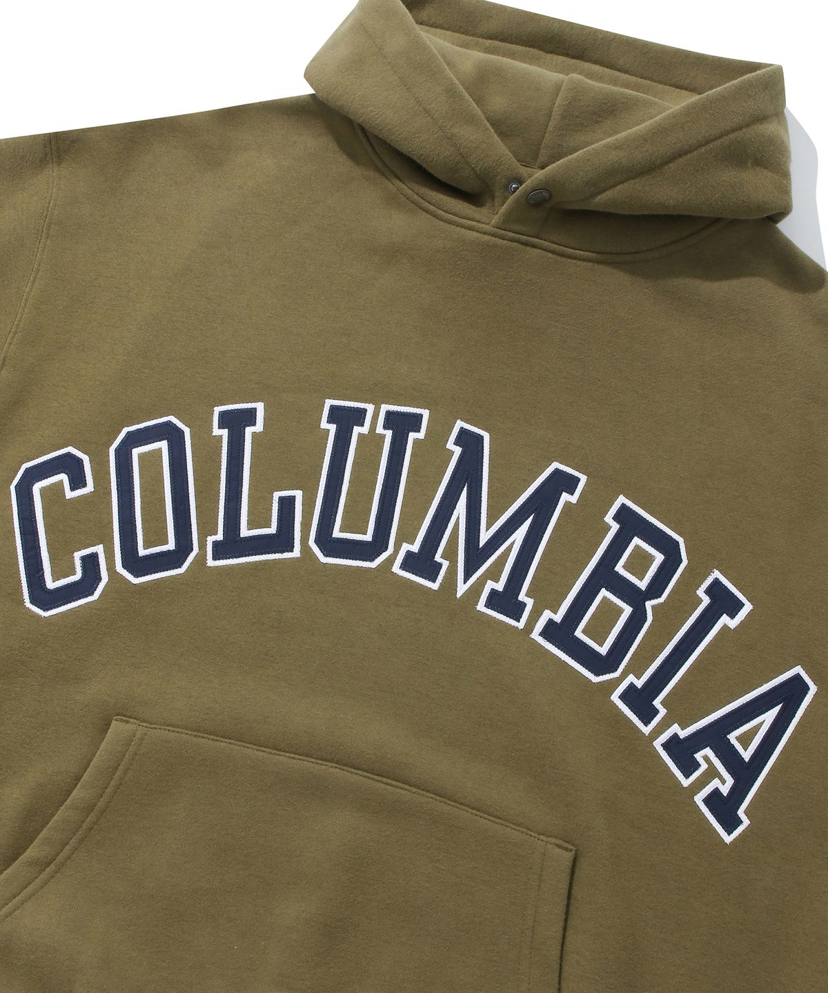 컬럼비아 유니버시티(COLUMBIA UNIVERSITY) COLUMBIA ARCH OVER-FIT FLEECE HOODIE 카키브라운