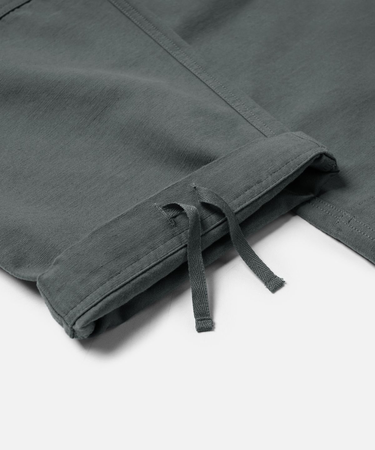 프리즘웍스(FRIZMWORKS) BACKSATIN ROYAL NAVY COMBAT PANTS _ STEEL GRAY