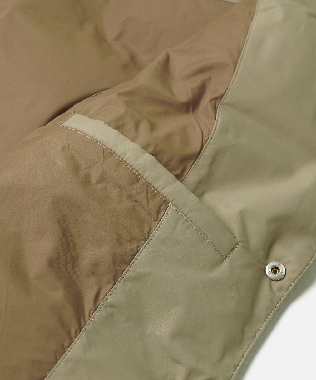 프리즘웍스(FRIZMWORKS) MOUNTAIN DOWN VEST _ BEIGE