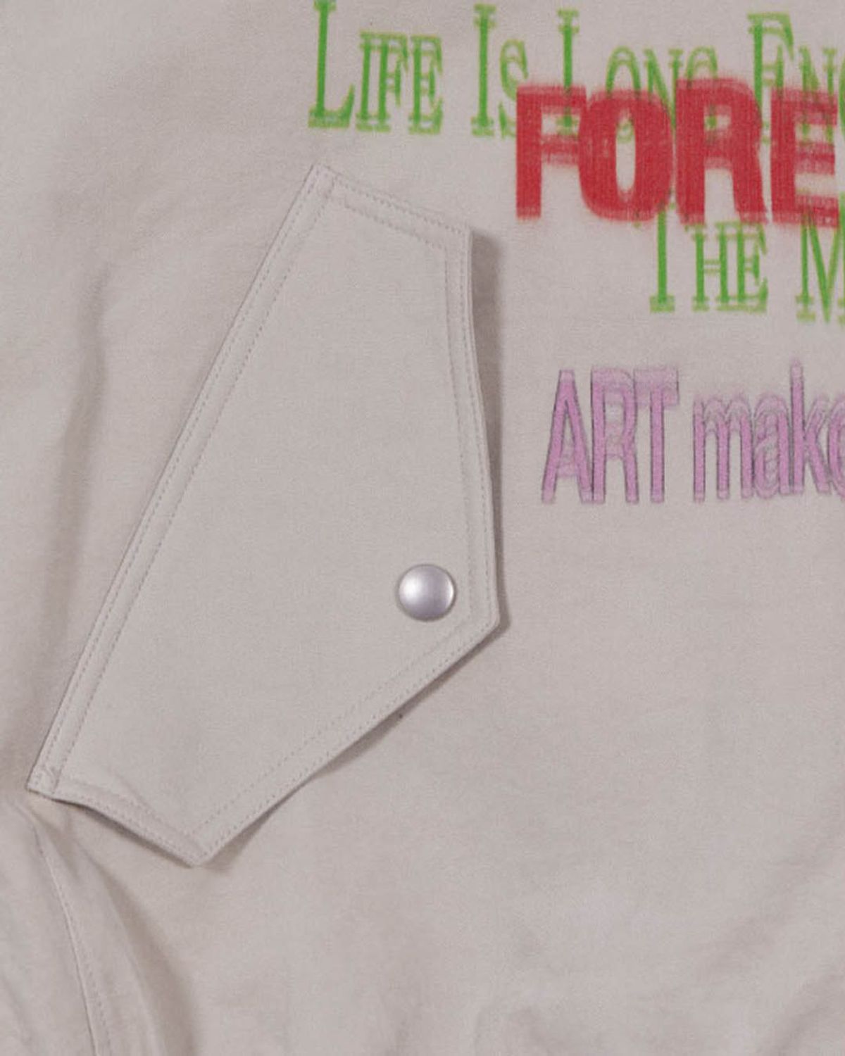 더뮤지엄비지터(THEMUSEUMVISITOR) LETTERING PRINTED COTTON BLOUSON (BEIGE)