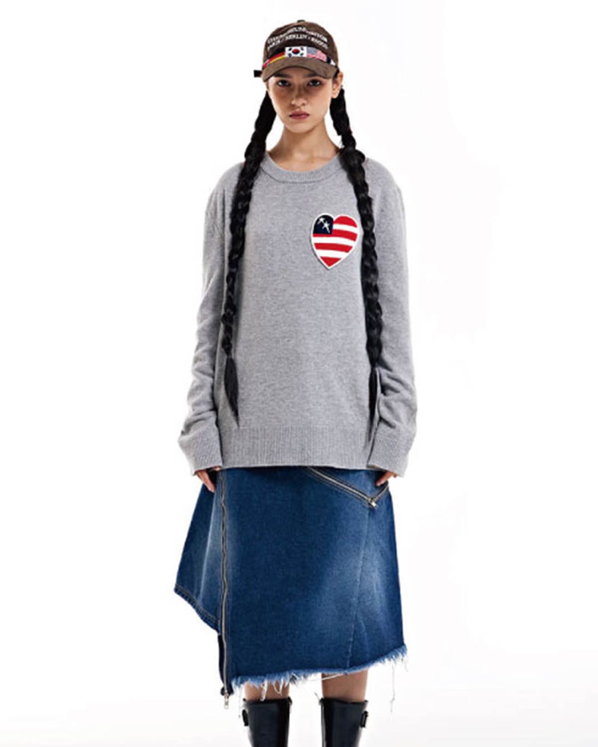 더뮤지엄비지터(THEMUSEUMVISITOR) US HEART PATCH STITCHED KNIT (GREY)