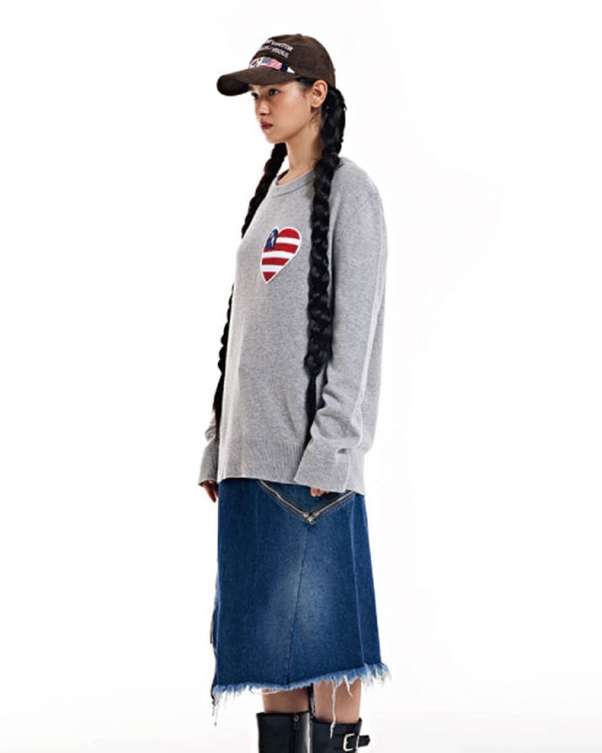 더뮤지엄비지터(THEMUSEUMVISITOR) US HEART PATCH STITCHED KNIT (GREY)