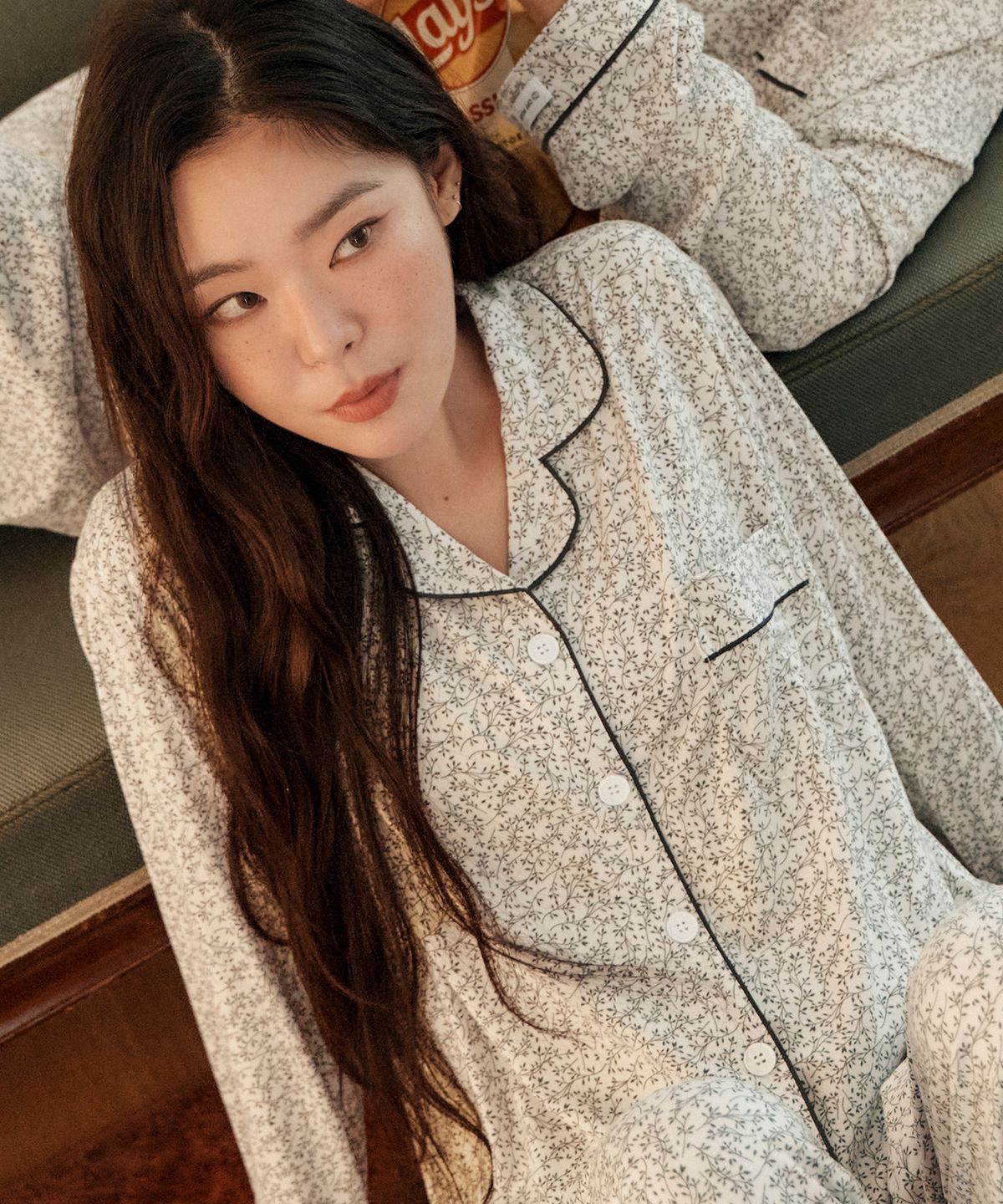 오프아워(OFFHOUR) 리프 피치플러프 긴팔 잠옷 세트