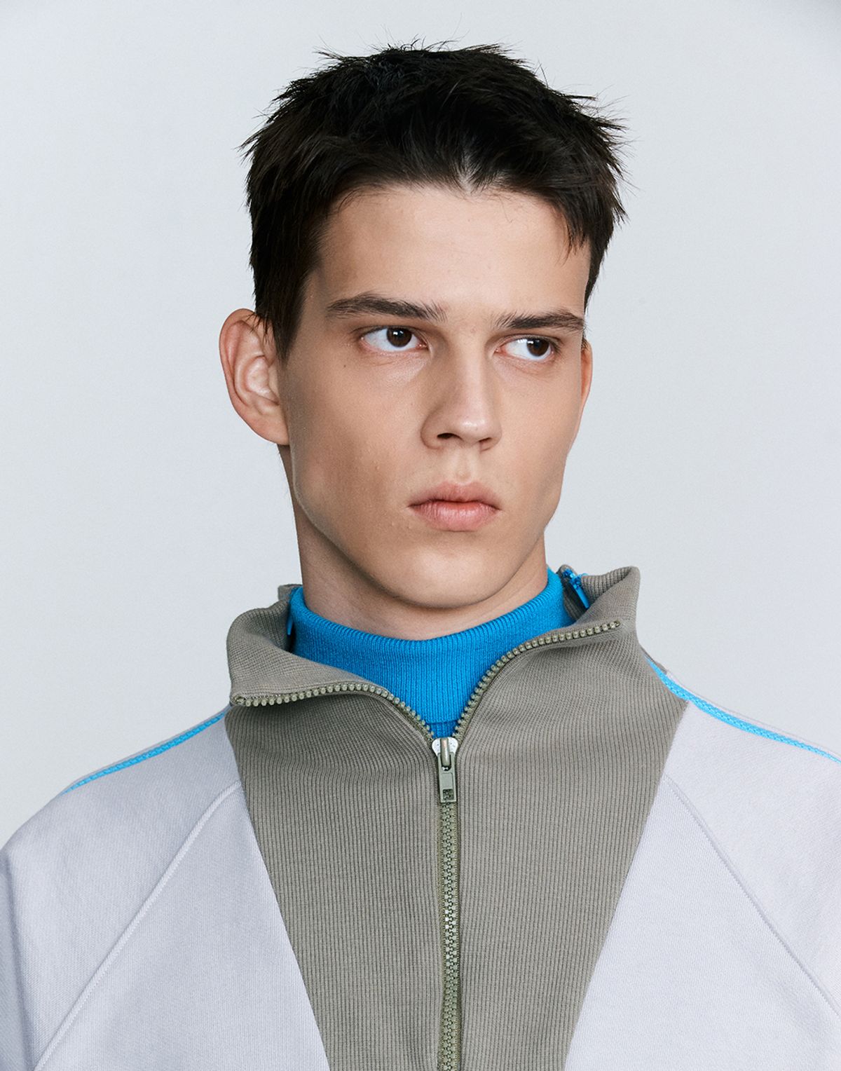 호이테(HEUTE) BORN TO RIDE SWEATSHIRTS (GREY)