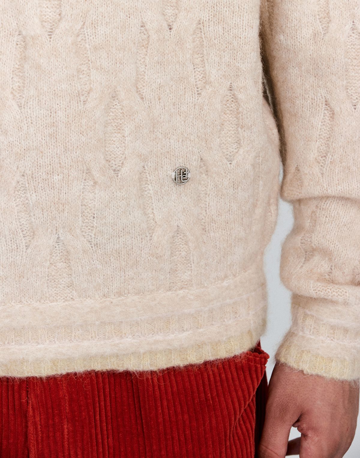 호이테(HEUTE) MOHAIR CURVE PULLOVER (BEIGE)