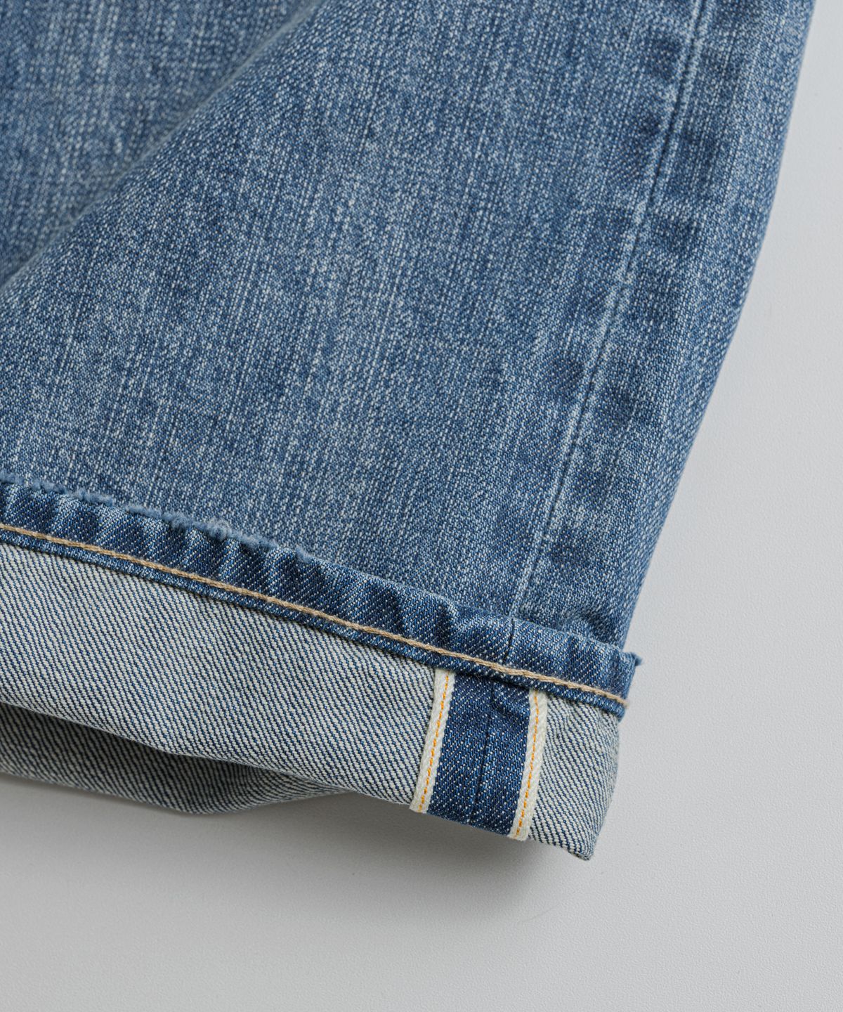 비헤비어(BEHEAVYER) 523L SELVEDGE DENIM PANTS washed blue