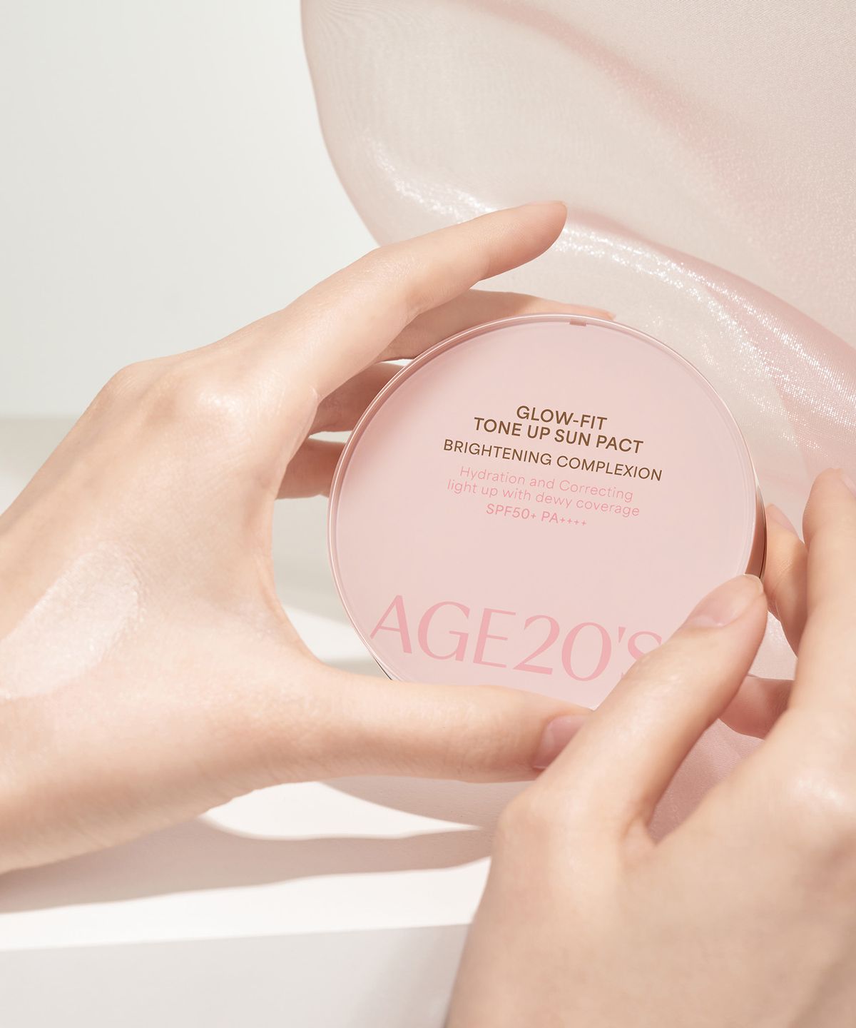 에이지투웨니스(AGE 20'S) 글로우핏 톤업 선팩트 SPF50+ PA++++