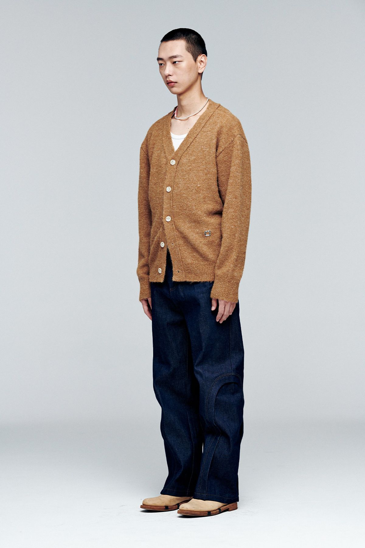 애니타임로릭(ANYTIME LOREAK) Cosmos Cardigan- Beige