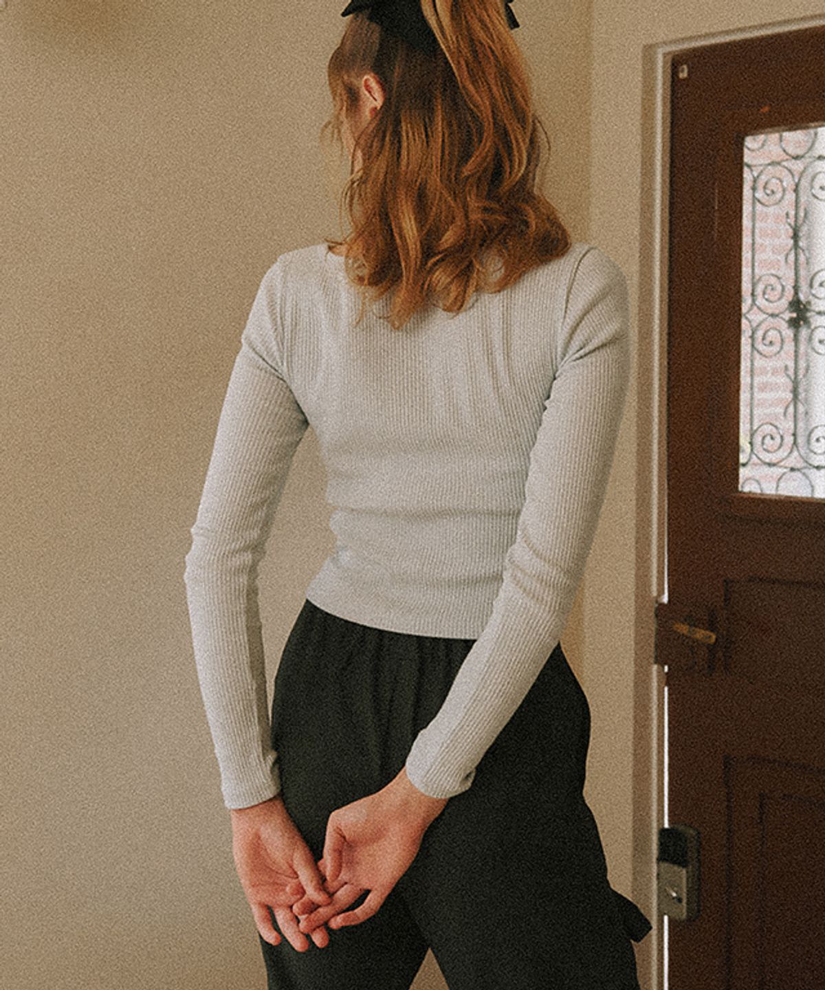 론론(RONRON) LAYERD HALTER NECK LONG SLEEVE ASH BLUE