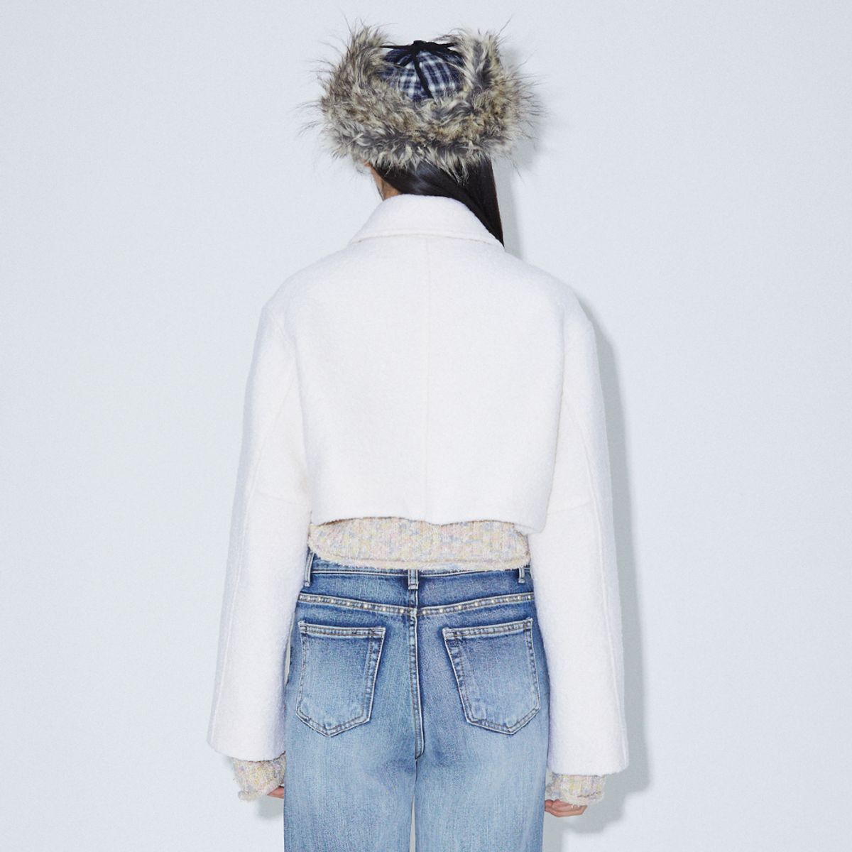 라라폭스(LALAFOX) TWO-WAY CROP JACKET IVORY BP3WJ003