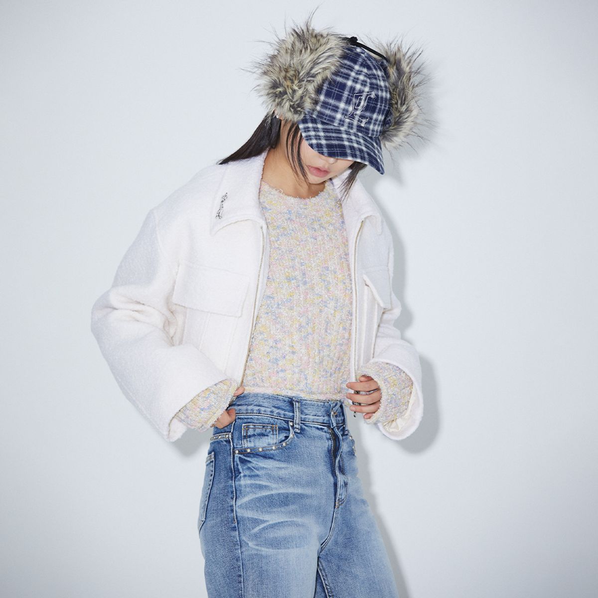 라라폭스(LALAFOX) TWO-WAY CROP JACKET IVORY BP3WJ003