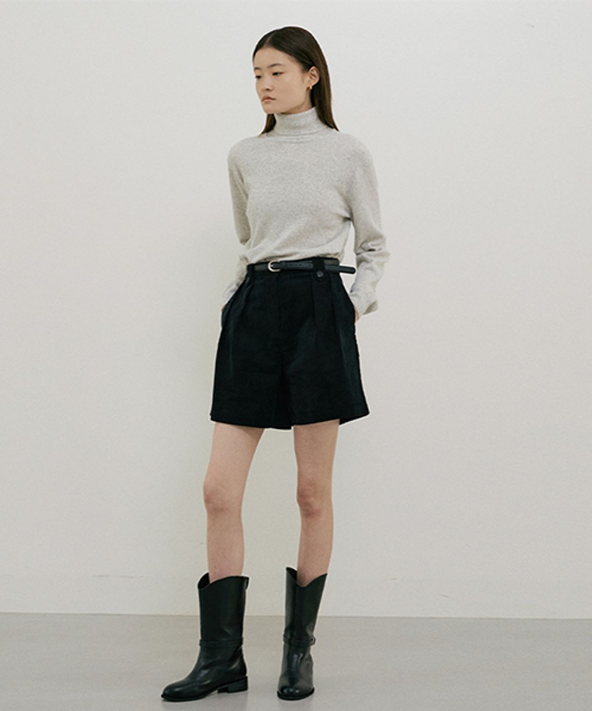 링서울(LINGSEOUL) corduroy half pants-black