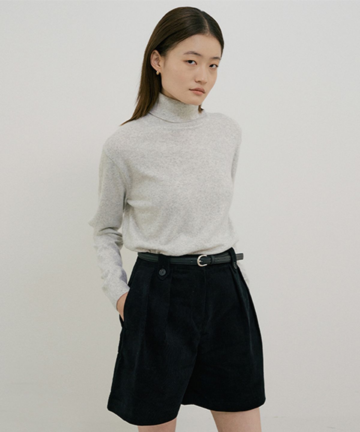 링서울(LINGSEOUL) corduroy half pants-black