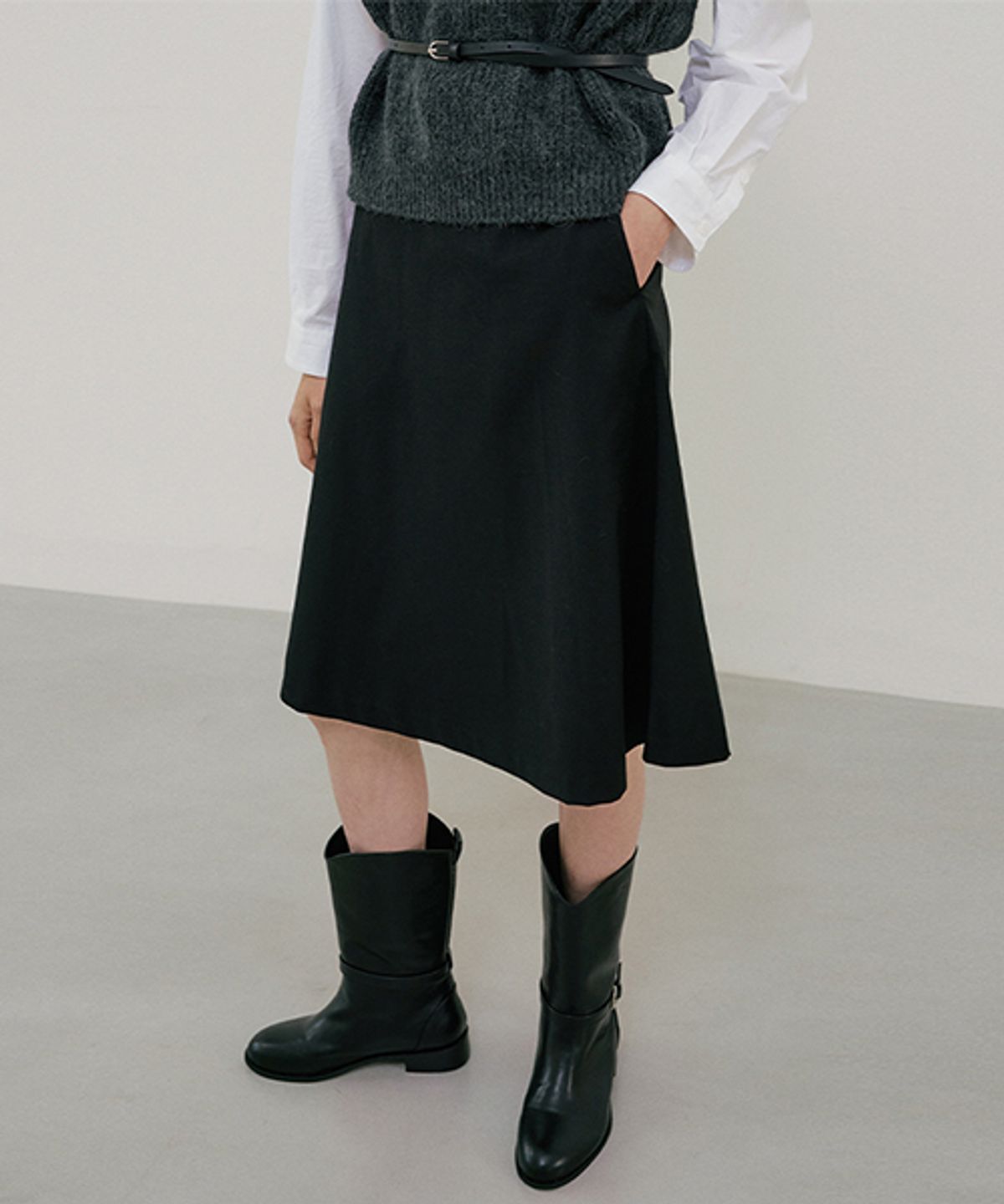 링서울(LINGSEOUL) midi flared skirt-black