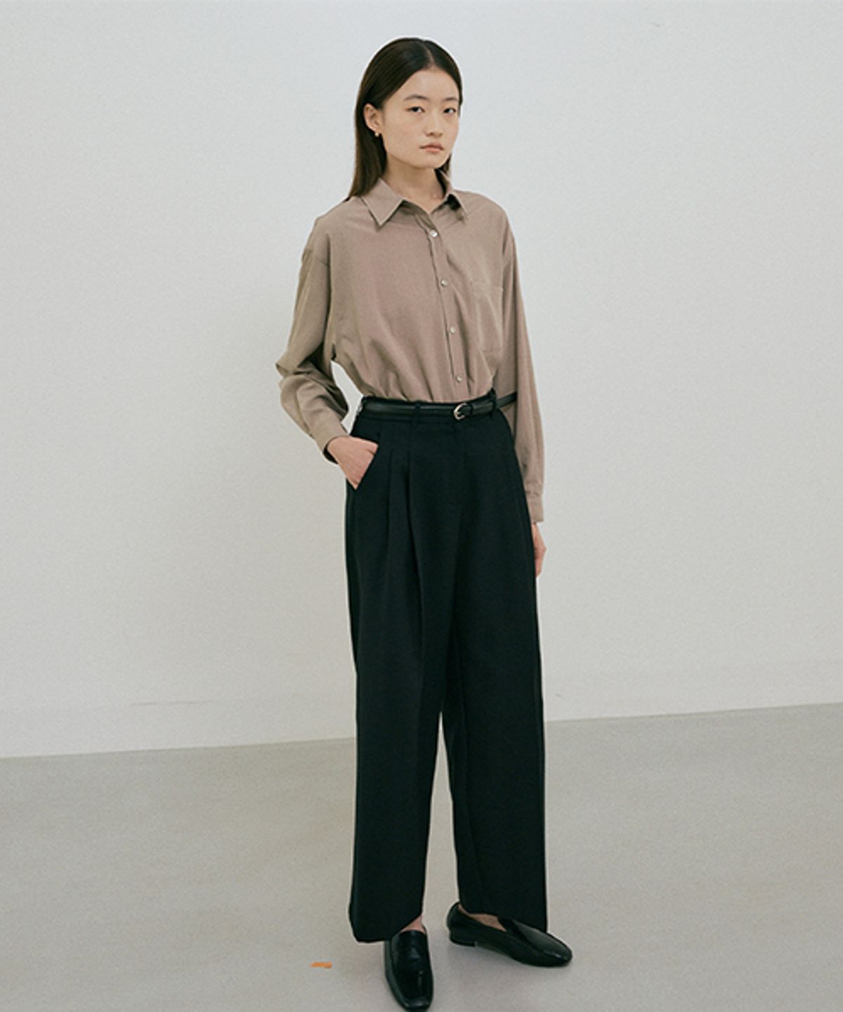 링서울(LINGSEOUL) two tuck wide pants-black