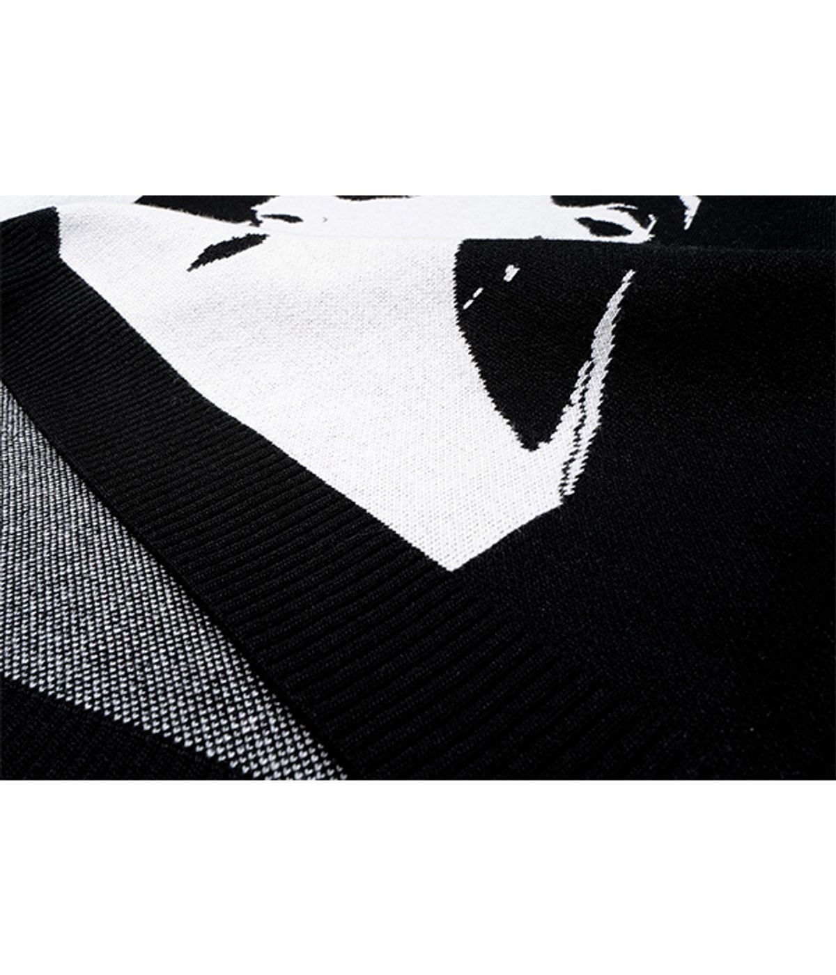 유쓰배쓰(YOUTHBATH) YB WOMEN GRAPHIC KNIT_BLACK