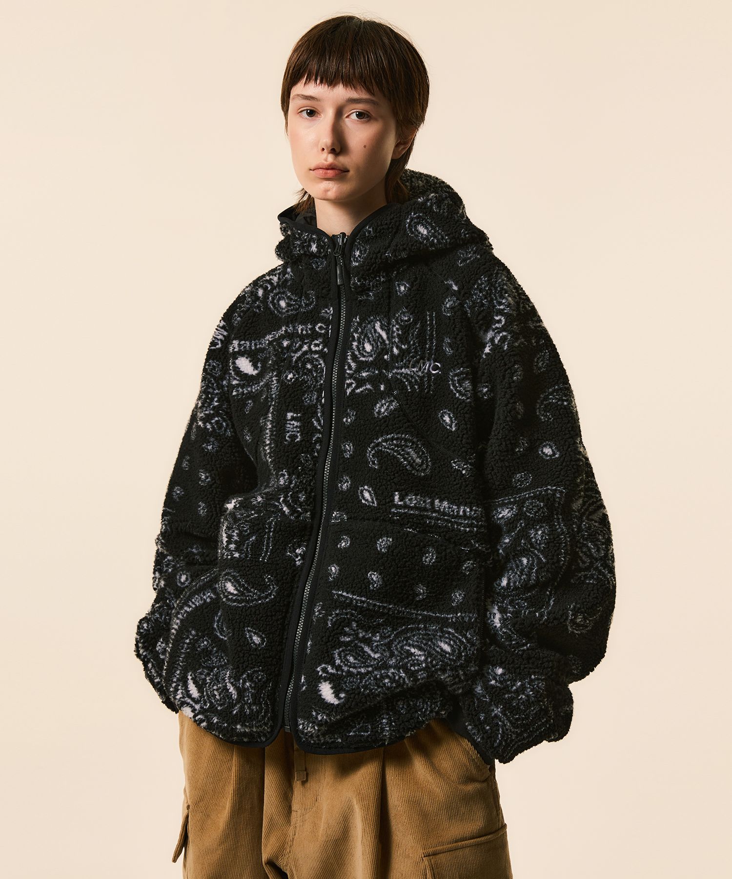 ☆関税込☆LMC★ITALIC JQD BOA FLEECE RVSB HOODED JACKET★ MUSINSA | LMC ITALIC JQD BOA FLEECE RVSB HOODED JACKET black
