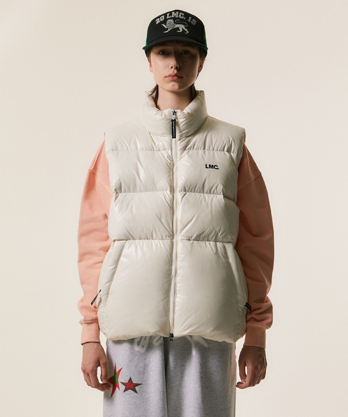 엘엠씨(LMC) OG GLOSSY DUCK DOWN VEST cream