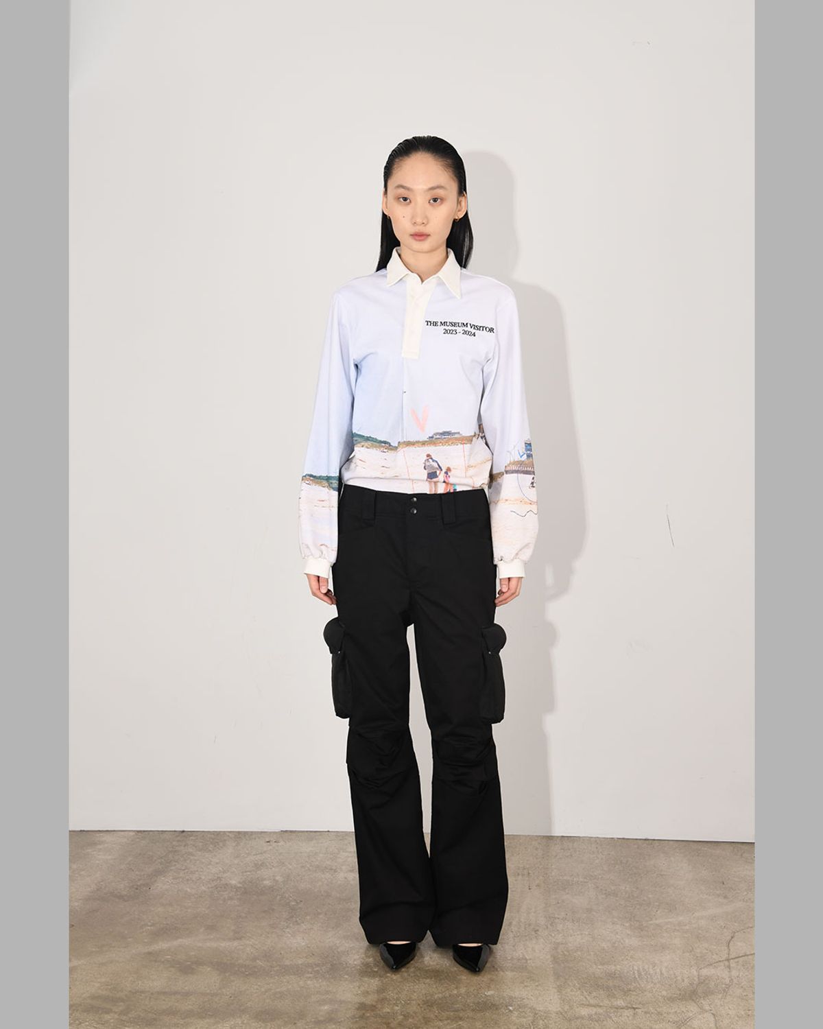 더뮤지엄비지터(THEMUSEUMVISITOR) BEACH PRINTED PK LONG SLEEVE (WHITE)