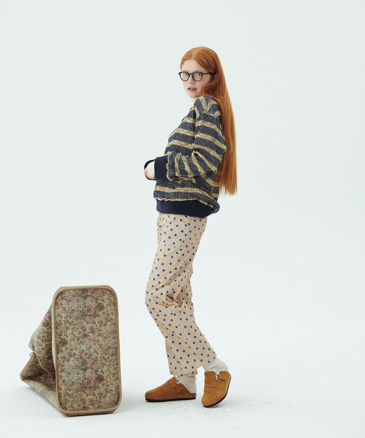준준스페이스(JUNEJUNE SPACE) Color Mix Pullover_Navy (컬러 믹스 풀오버_네이비)