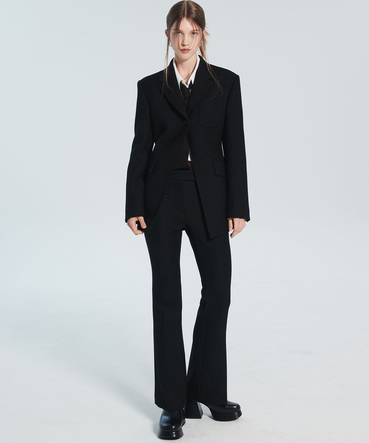 라클레르(RACLEUR) RA 원버튼 테일러드 자켓 [BLACK]