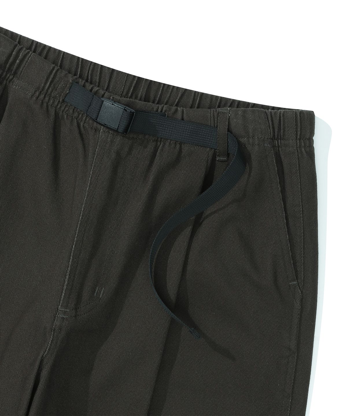 컬럼비아 유니버시티(COLUMBIA UNIVERSITY) M-LABEL LOOSE-FIT BELTED PANTS 슬레이트블랙