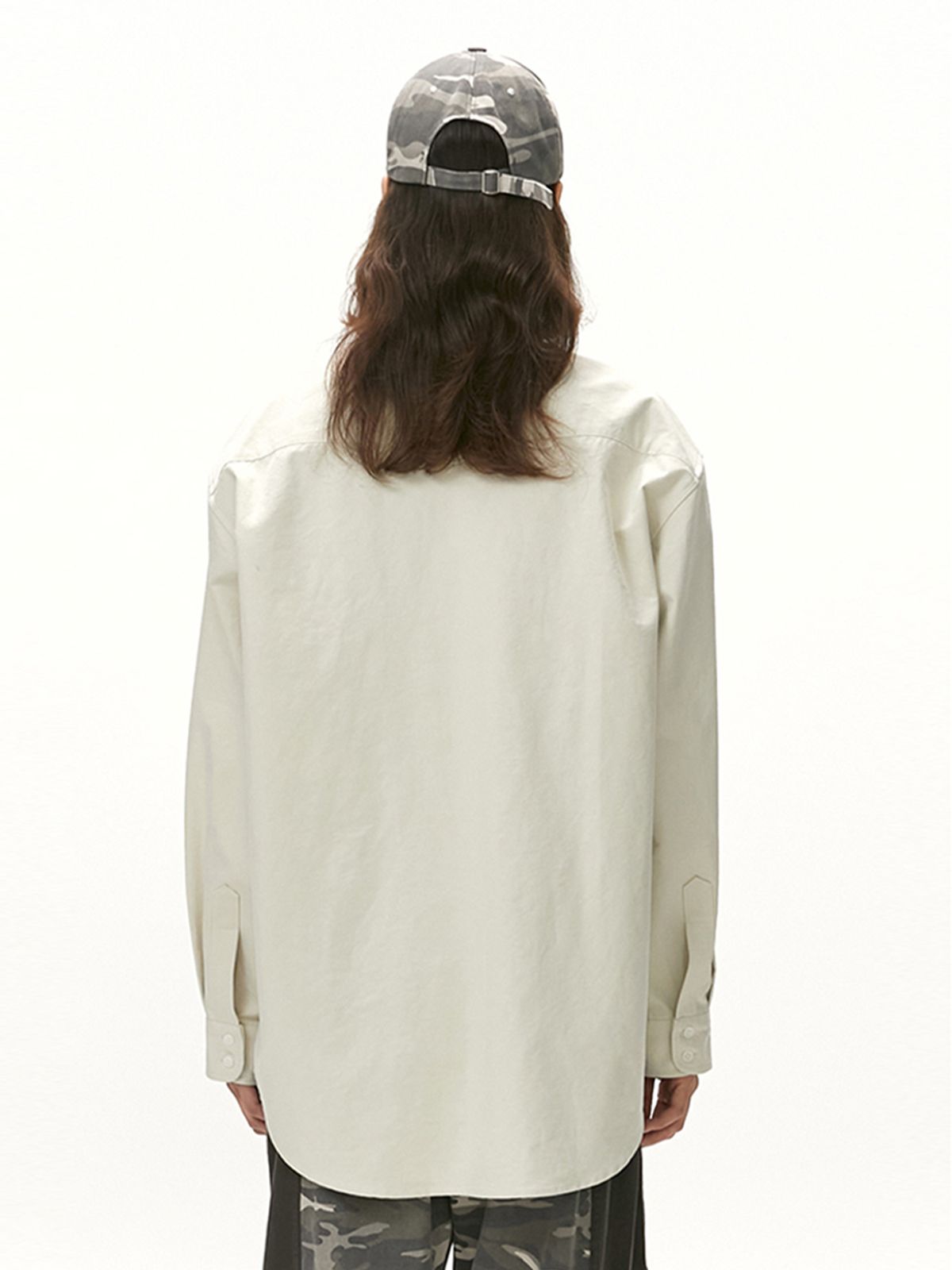 모어댄파라다이스(MORE THAN PARADISE) OVERSIZED POCKET SHIRT - BEIGE