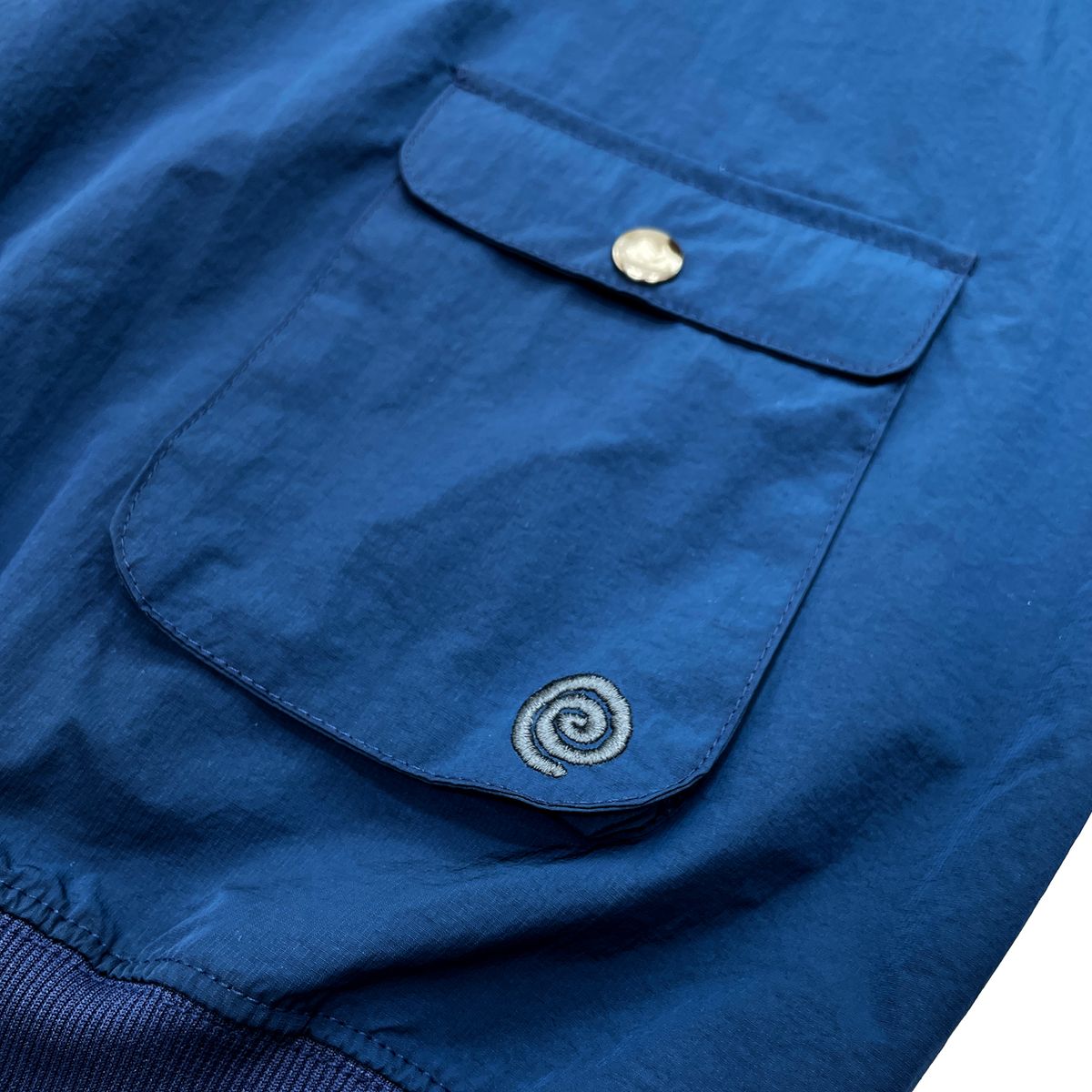 탭루덴스(TABBLUDENS) Nylon Raglan Crewneck_Indigo Blue