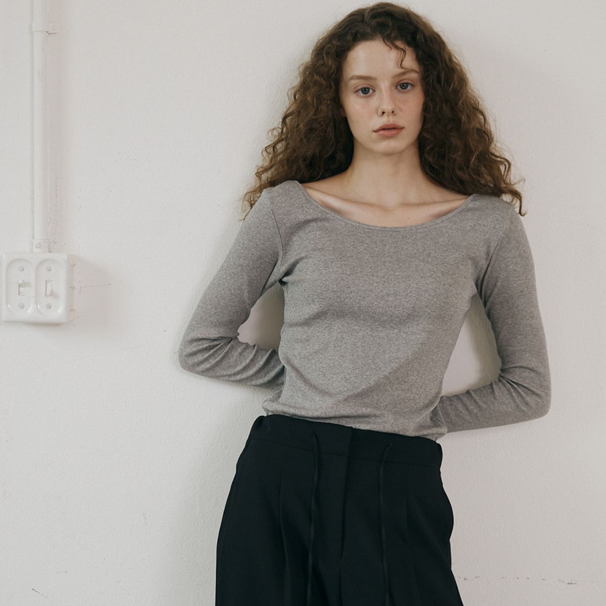 노우드(NOEUD) Boat neck t-shirt (Gray)