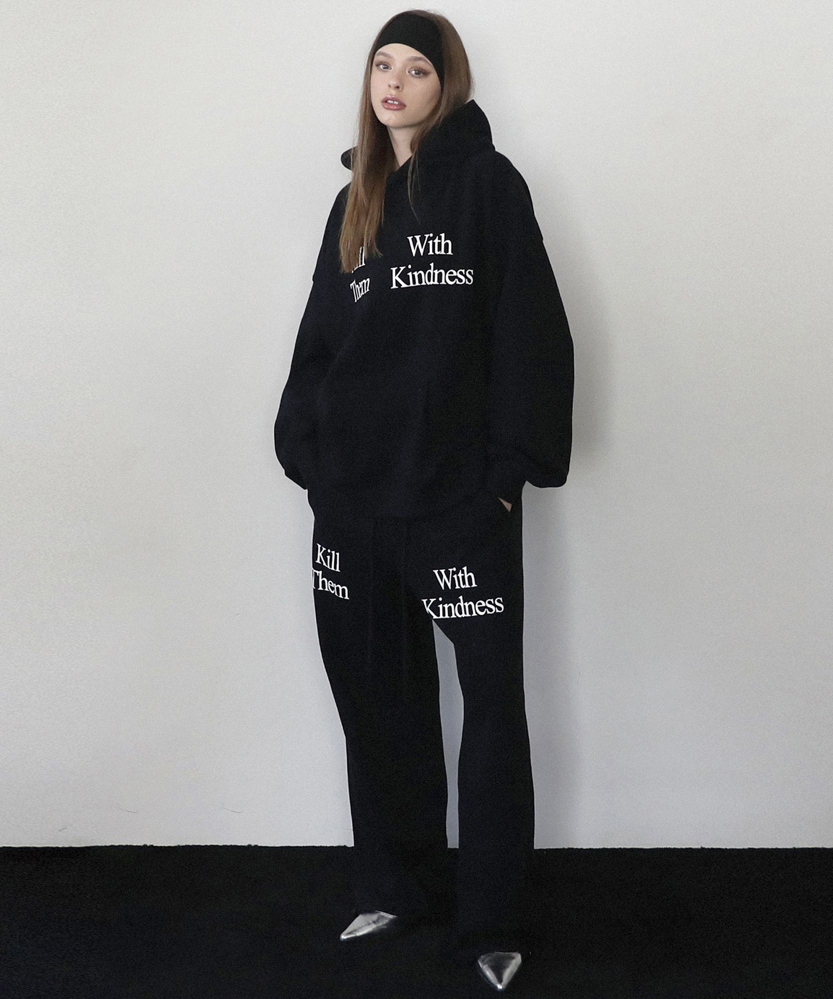 ★BADBLOOD★ Kill Them Jogger Ash Gray BAD BLOOD Bad Applique Jogger Loose Fit - Ash Grey – SeoulSeoul